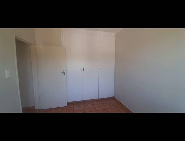 2 BEDROOM TOWNHOUSE FOR SALE IN CRYSTAL PARK